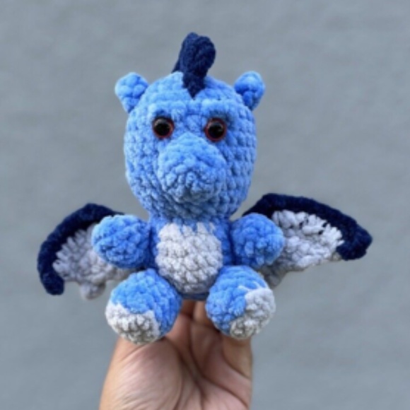 Handmade Mini Dragon Amigurumi - Small, blue - Picture 8 of 9